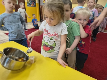 984c1549-3d82-4b81-b4e8-ad5d0971c4b1